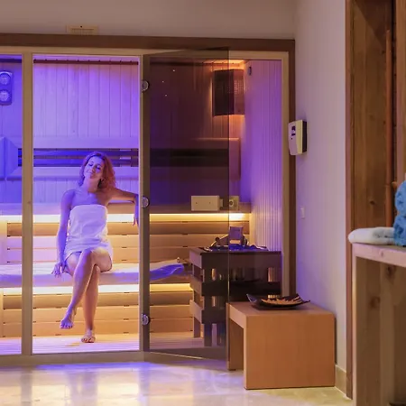 艾斯乐艾酒店 - 仅限成人（+14）