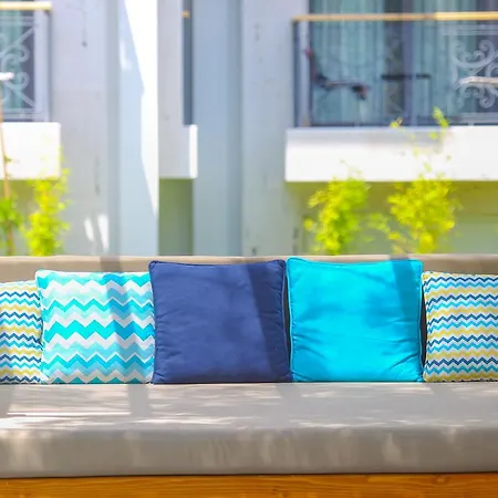 艾斯乐艾酒店 - 仅限成人（+14） 3* 厄吕代尼兹