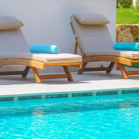 艾斯乐艾酒店 - 仅限成人（+14） 酒店 3*