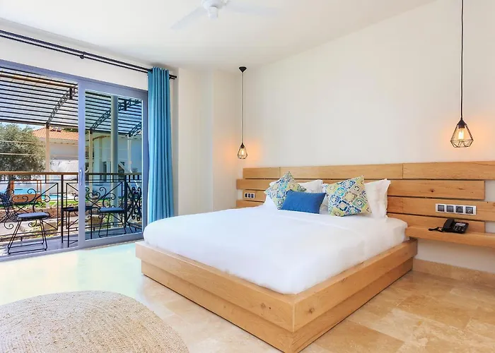 Ecclesia - Adult Only Hotell 3*
