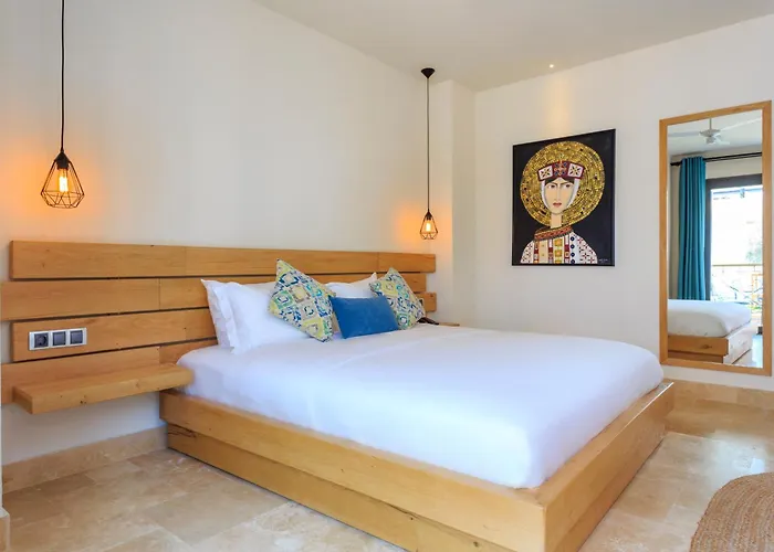 Ecclesia - Adult Only Hotell 3*